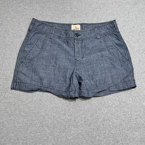 Field & Stream Shorts Womens 6 Blue Chambray Mid Rise 5" Inseam Hiking Outdoor